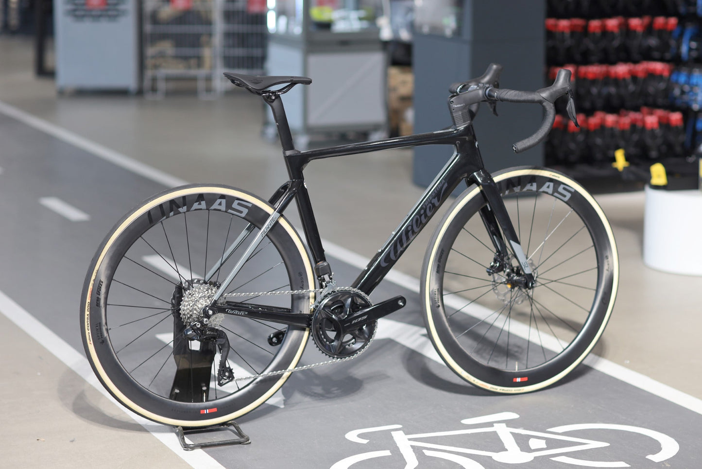 Utstillingsmodell: -35% Wilier Filante SL 2024